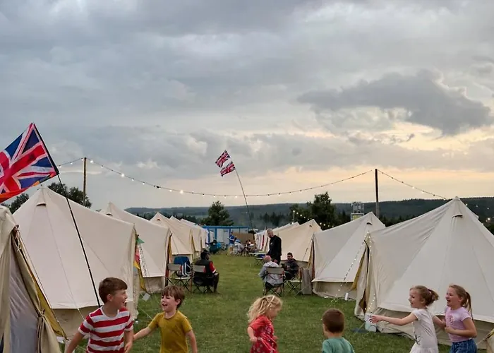 Grandprixcamp Francorchamps Closest To The Circuit Including Track View אתר קמפינג